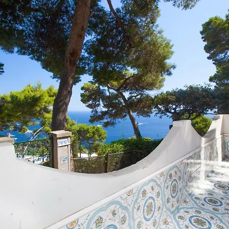 Casa Schiattarella * 卡普里