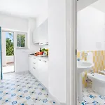 Casa Schiattarella アパートホテル カプリ